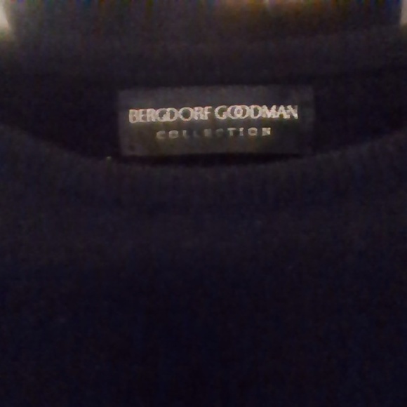 100% PURE CASHMERE SWEATER - Picture 2 of 2